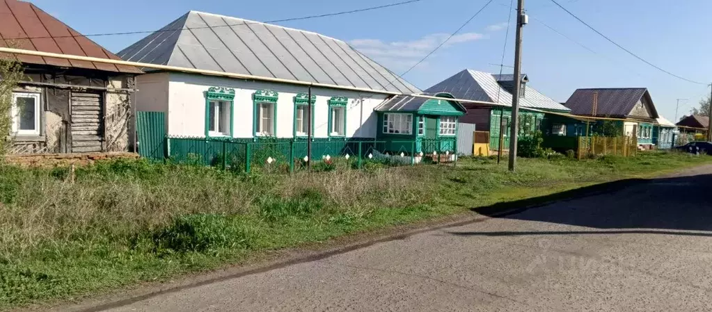 Дом в Тамбовская область, Тамбовский муниципальный округ, с. ... - Фото 1