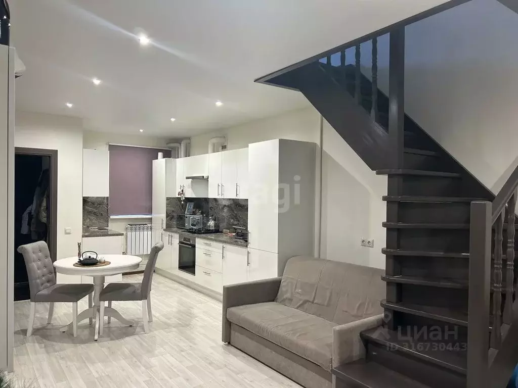 2-к кв. Ярославская область, Ярославль Базарная ул., 17 (62.1 м) - Фото 1