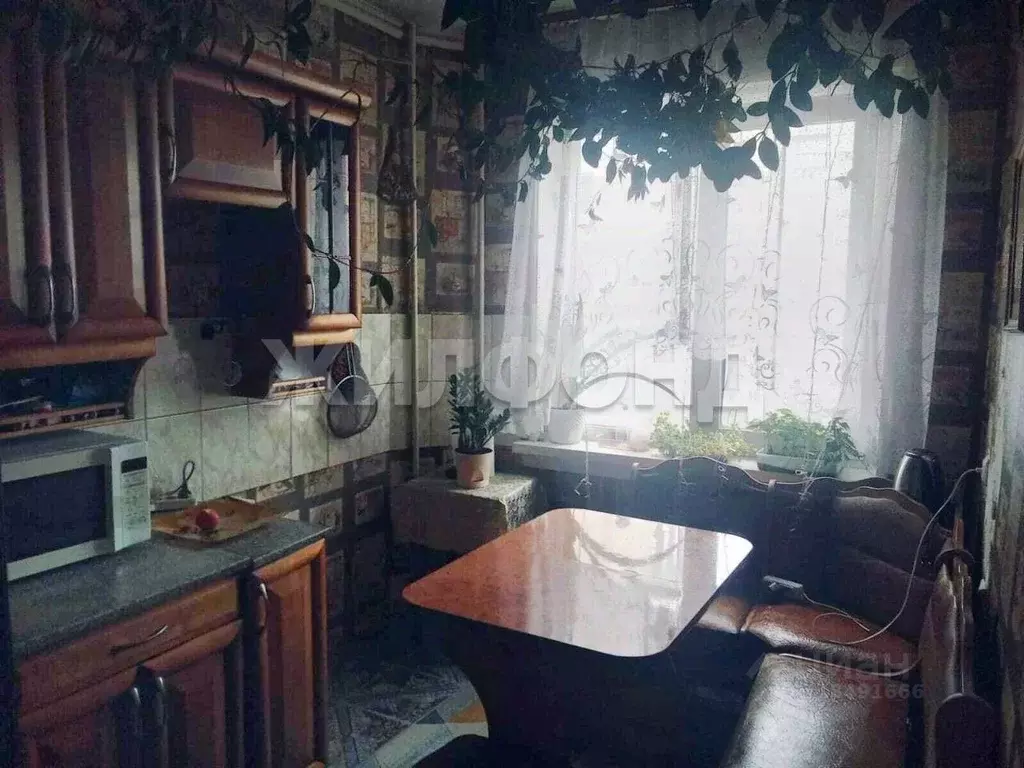 3-к кв. Новосибирская область, Новосибирск ул. Грибоедова, 32 (59.3 м) - Фото 1