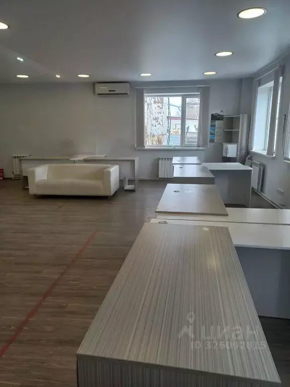 Офис в Свердловская область, Ревда Привокзальная ул., 2А (799 м) - Фото 2