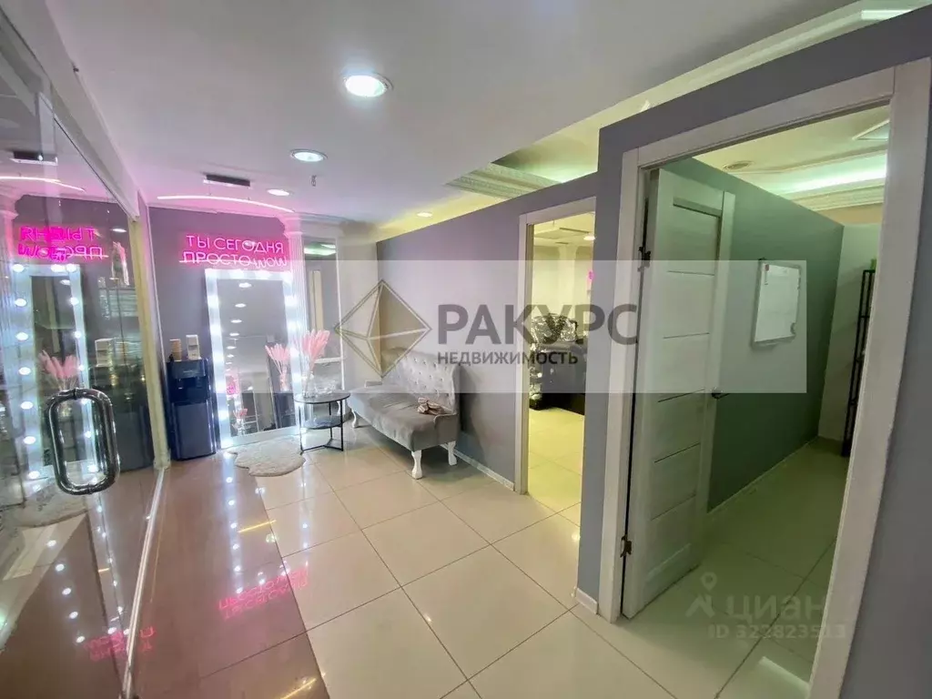 Помещение свободного назначения в Омская область, Омск ул. Фрунзе, 80 ... - Фото 1