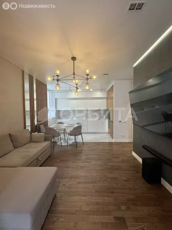 2-комнатная квартира: Тюмень, улица Газовиков, 73 (65.7 м) - Фото 0