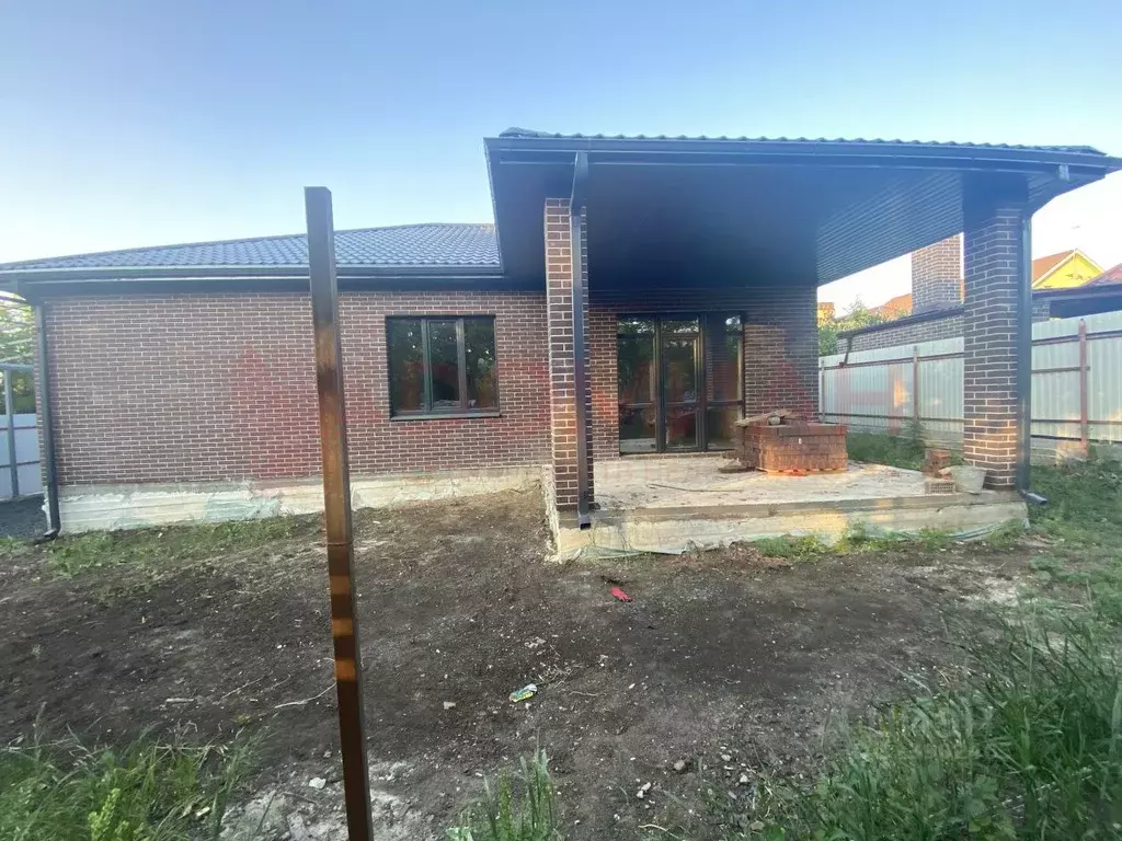 Дом в Ростовская область, Аксайский район, Большелогское с/пос, пос. ... - Фото 1