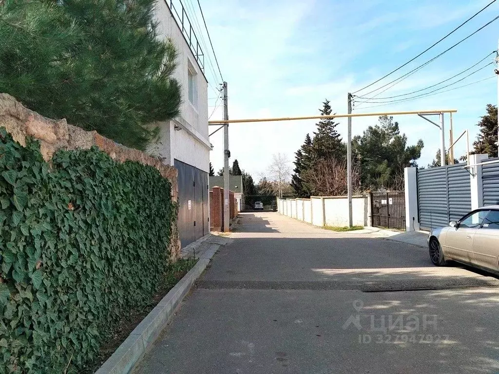 Участок в Севастополь Голубой залив садоводческое товарищество,  (4.2 ... - Фото 1