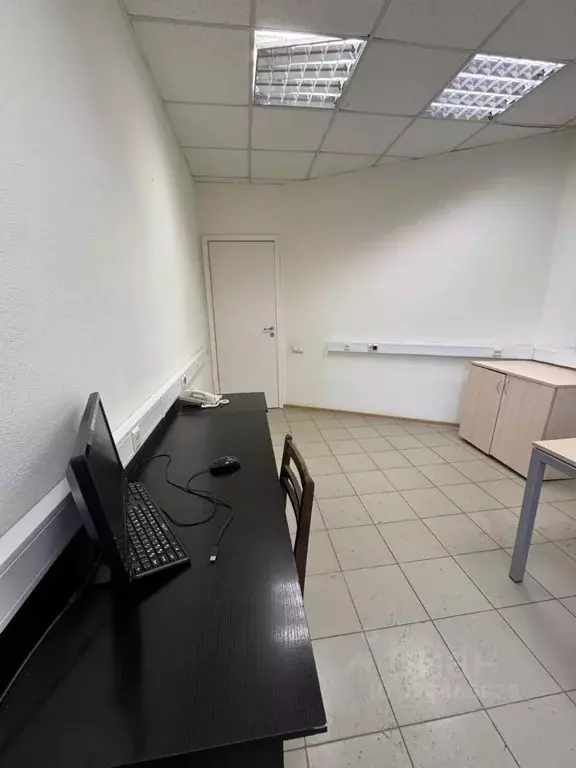 Офис в Санкт-Петербург Варшавская ул., 19к1 (13 м) - Фото 2