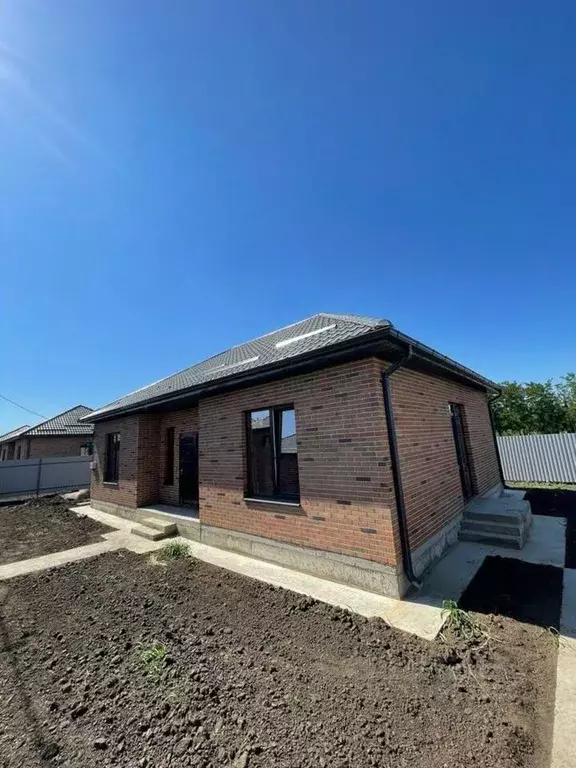 Дом в Краснодарский край, Динской район, Новотитаровское с/пос, с. ... - Фото 2