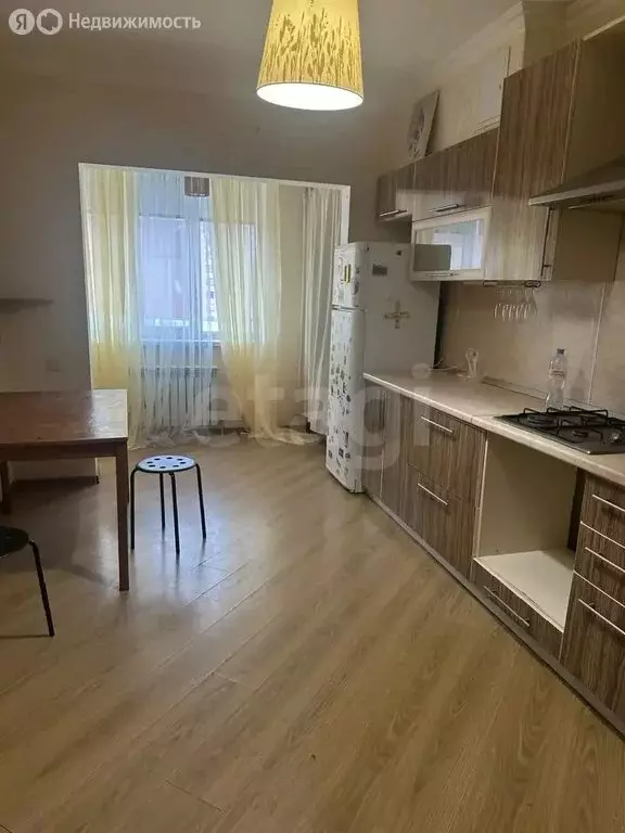 2-комнатная квартира: посёлок городского типа Яблоновский, улица ... - Фото 2