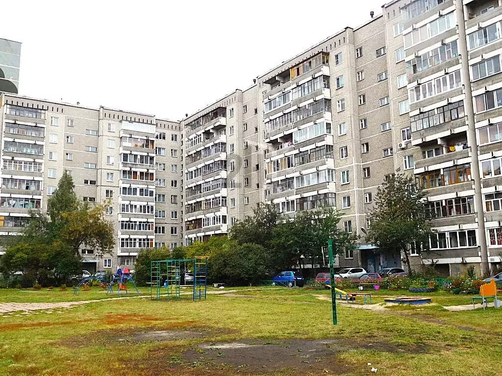 3-комнатная квартира: Екатеринбург, улица Черепанова, 24 (62.7 м) - Фото 0