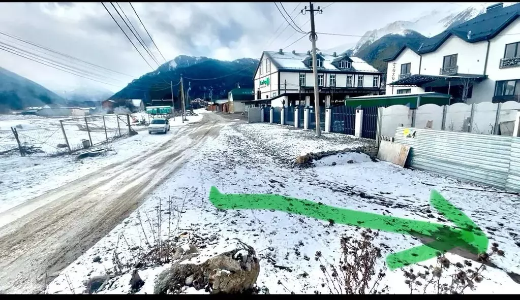 Участок в Карачаево-Черкесия, Зеленчукский район, с. Архыз ул. Алиева, ... - Фото 1