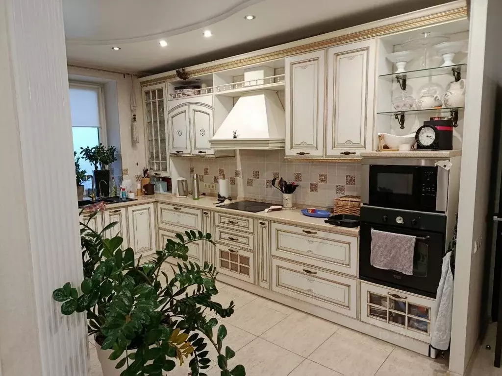 4-к кв. Волгоградская область, Волгоград Новоузенская ул., 2а (155.0 ... - Фото 1