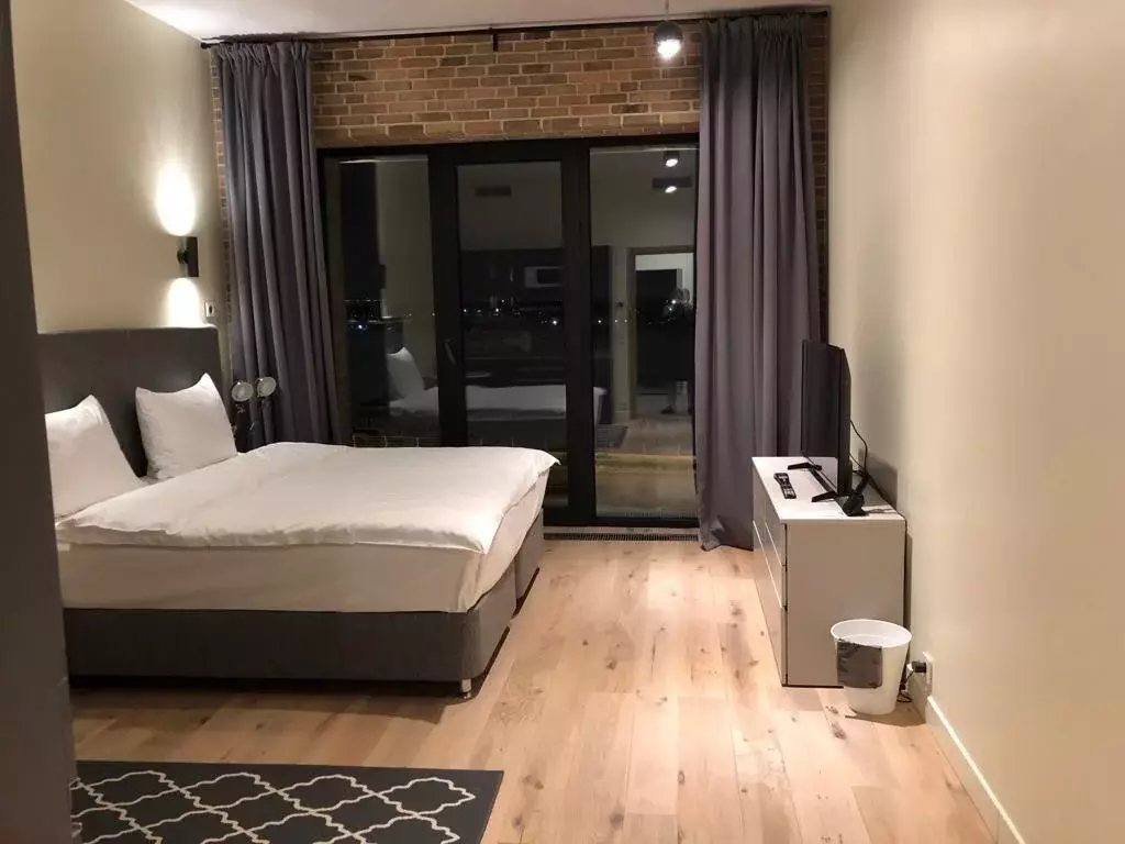 Студия Санкт-Петербург наб. Макарова, 60 (29.0 м) - Фото 2