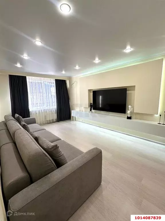Продаётся 2-к квартира, 73 м - Фото 0