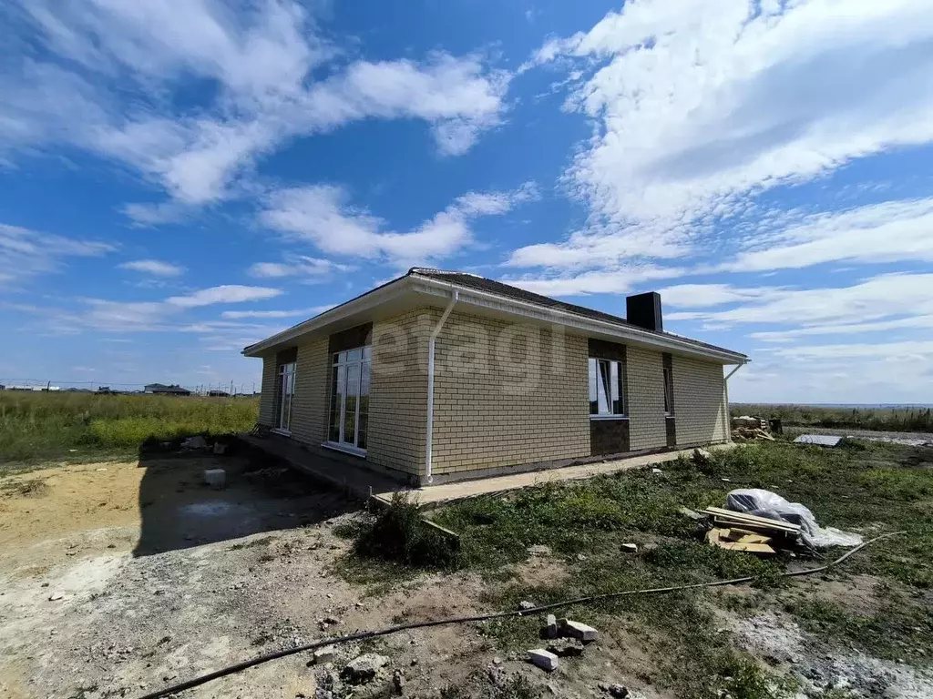 Дом в Татарстан, Тукаевский район, д. Азьмушкино, Пятый элемент кп ул. ... - Фото 1