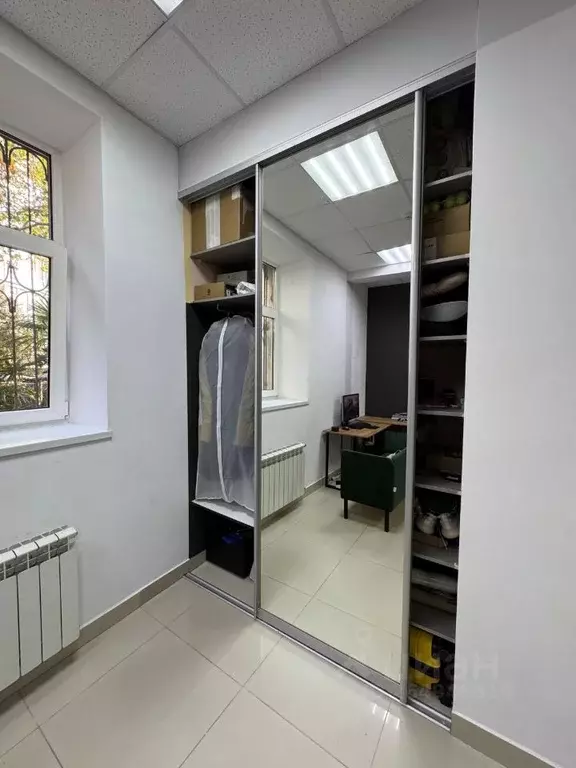 Помещение свободного назначения в Краснодарский край, Сочи Светлана ... - Фото 2