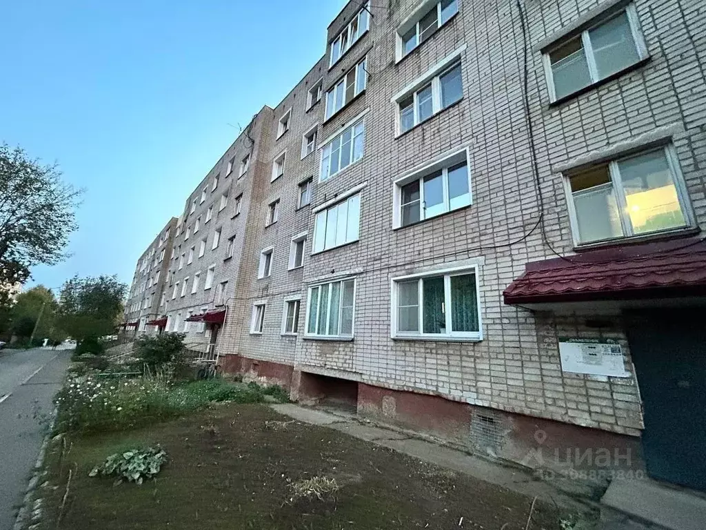 2-к кв. Кировская область, Киров ул. Пушкина, 32а (50.0 м) - Фото 1