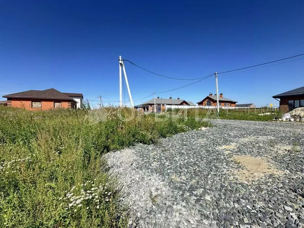 Участок в Тюменская область, Тюменский район, д. Падерина Луговая ул. ... - Фото 1