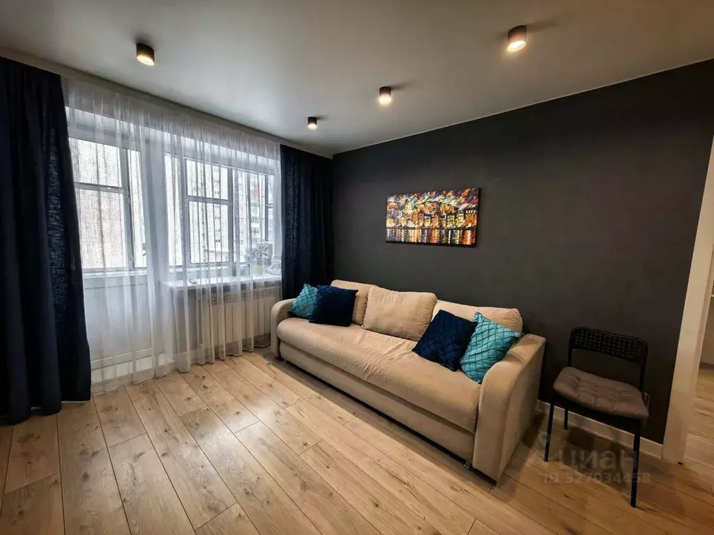 2-к кв. Орловская область, Орел Новосильская ул., 7 (40.4 м) - Фото 1