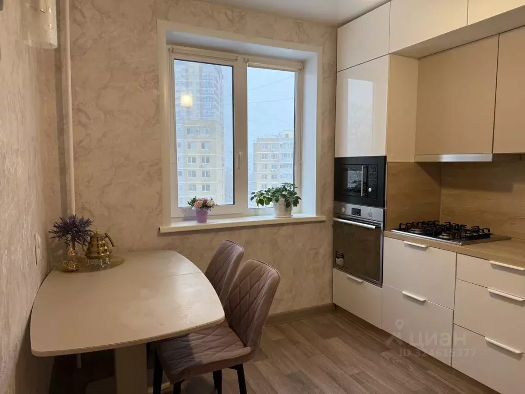 3-к кв. Пермский край, Пермь ул. Пономарева, 10 (68.9 м) - Фото 2