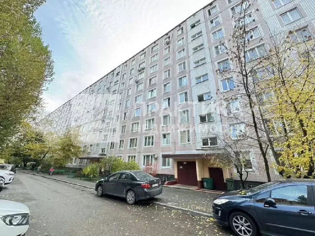 Продается 3-комнатная квартира - Фото 1