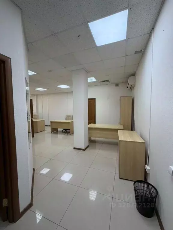 Офис в Краснодарский край, Краснодар Кузнечная ул., 4 (83 м) - Фото 1