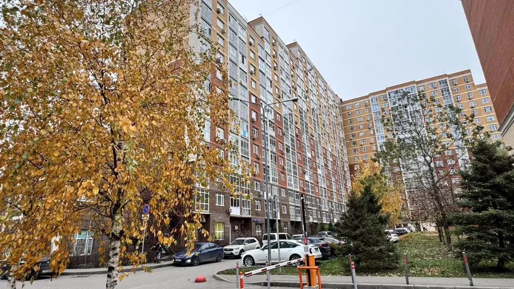 2-к кв. Москва пос. Коммунарка, ул. Липовый Парк, 6к1 (69.3 м) - Фото 1