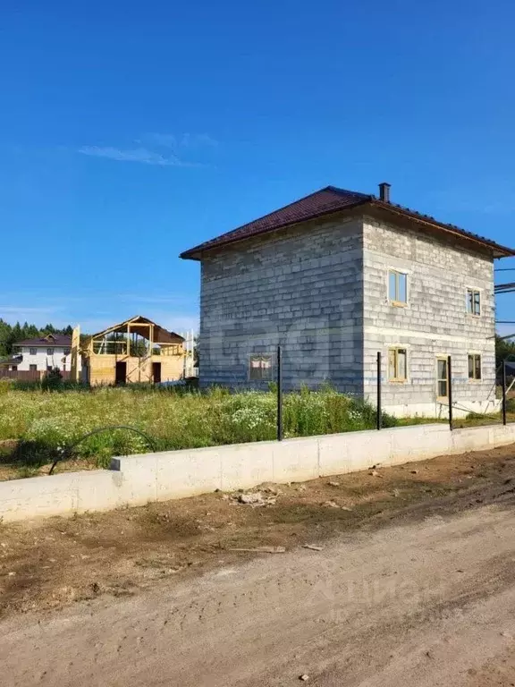 Дом в Московская область, Наро-Фоминский городской округ, д. Жедочи 32 ... - Фото 1