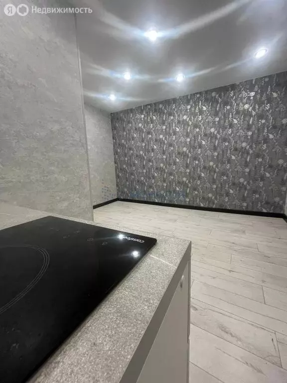 Квартира-студия: Нижний Новгород, Берёзовская улица, 108 (14.3 м) - Фото 1