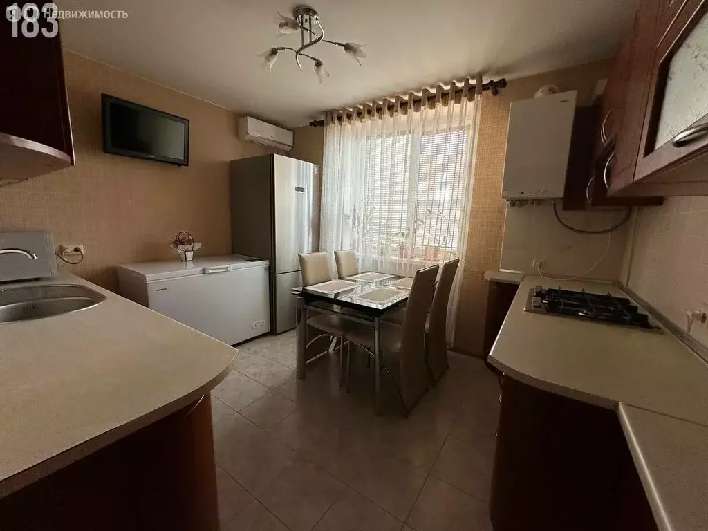 2-комнатная квартира: Севастополь, улица Хрусталёва, 173 (54.5 м) - Фото 2