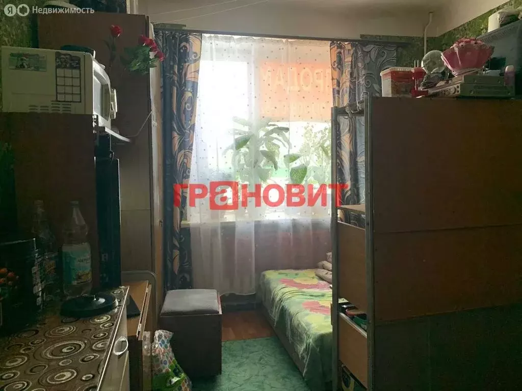 1к в 3-комнатной квартире (14 м) - Фото 0