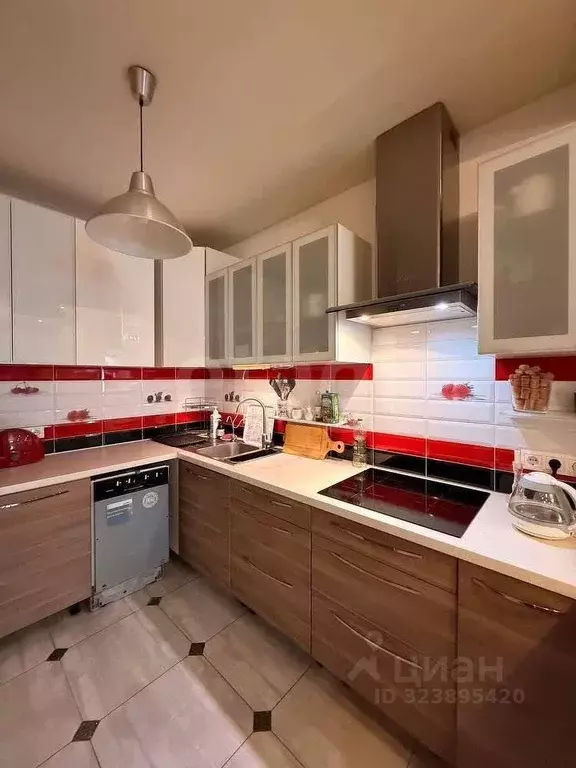 2-к кв. Московская область, Красногорск бул. Подмосковный, 12 (71.2 м) - Фото 1