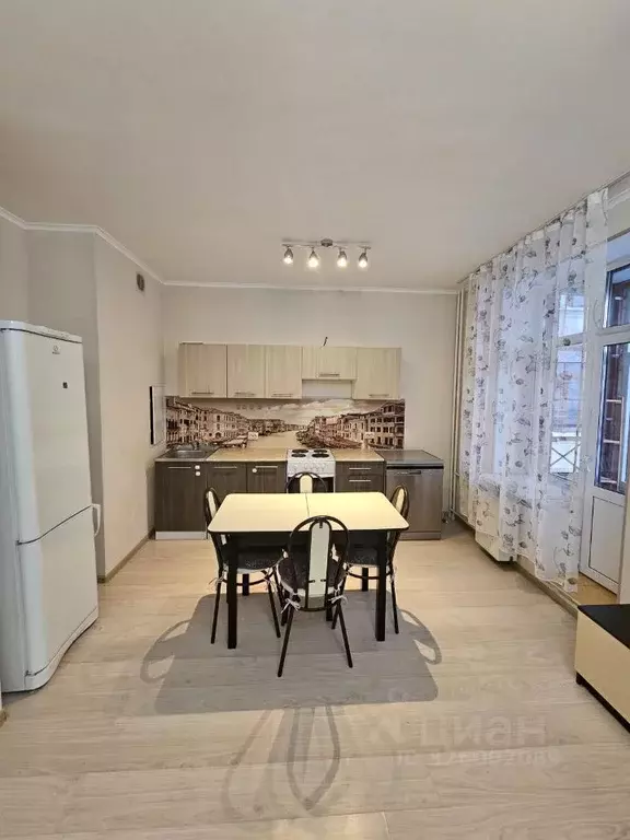 3-к кв. Московская область, Красногорск Опалиха мкр, ул. Пришвина, 5 ... - Фото 1