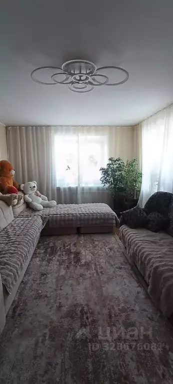 2-к кв. Алтайский край, Барнаул ул. Монтажников, 12 (60.0 м) - Фото 1