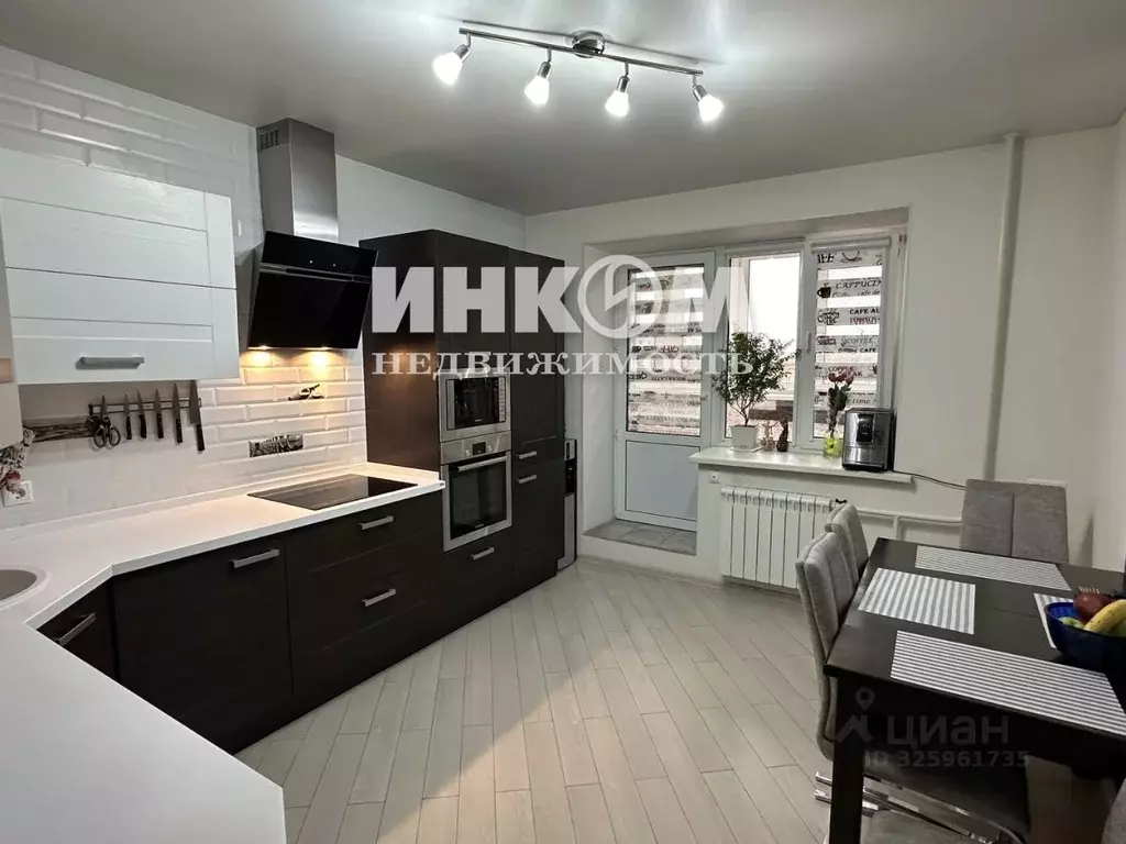 3-к кв. Московская область, Дзержинский Лесная ул., 11 (92.0 м) - Фото 2