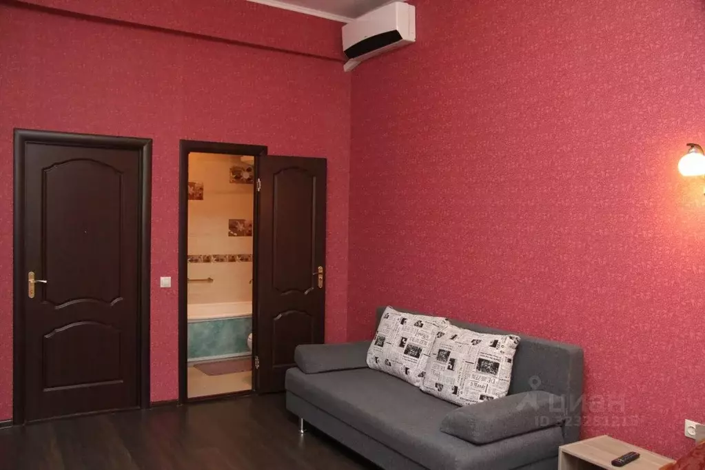 Комната Татарстан, Казань ул. Парижской Коммуны, 25/39 (30.0 м) - Фото 2