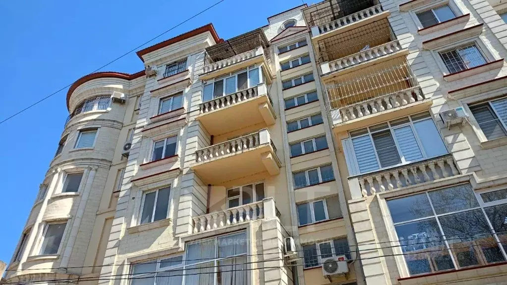 3-к кв. Дагестан, Махачкала ул. Манташева, 68 (150.0 м) - Фото 1