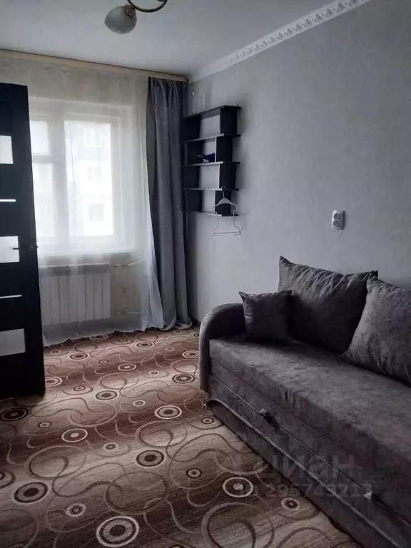 2-к кв. Сахалинская область, Оха Комсомольская ул., 37А (50.0 м) - Фото 1