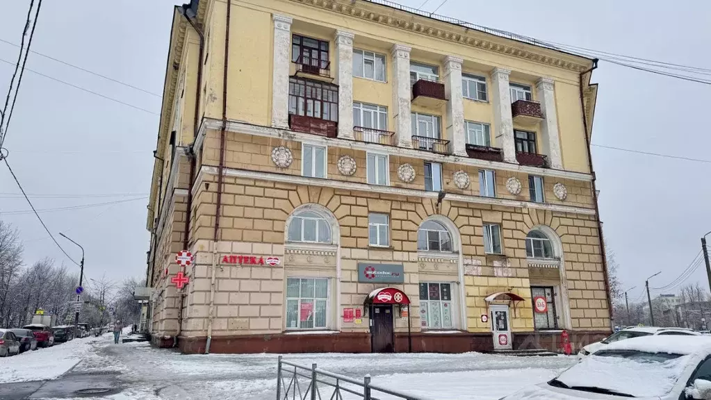 3-к кв. Вологодская область, Череповец ул. Металлургов, 16 (75.8 м) - Фото 1