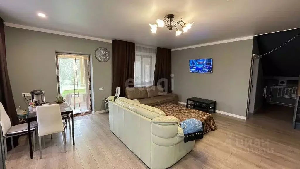 Дом в Кемеровская область, Кемеровский район, д. Солонечная ул. ... - Фото 1