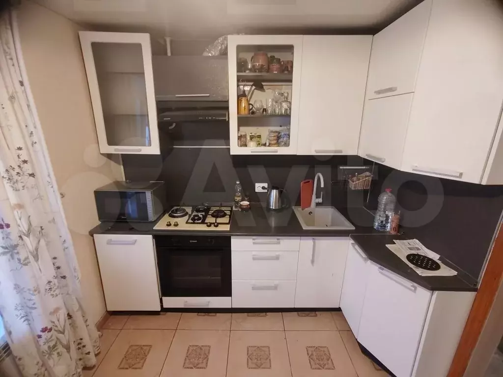 3-к. квартира, 70м, 1/5эт. - Фото 0