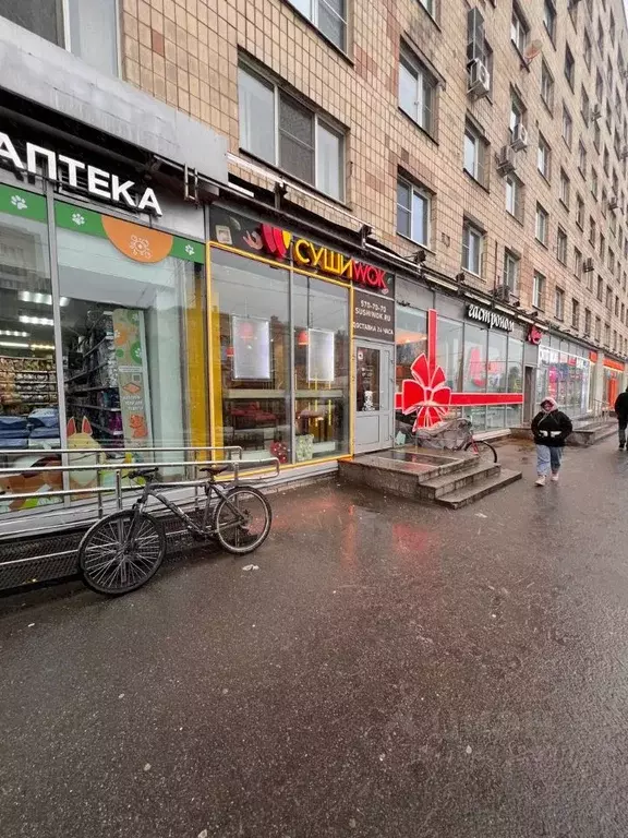 Торговая площадь в Санкт-Петербург просп. Тореза, 9 (48 м) - Фото 1