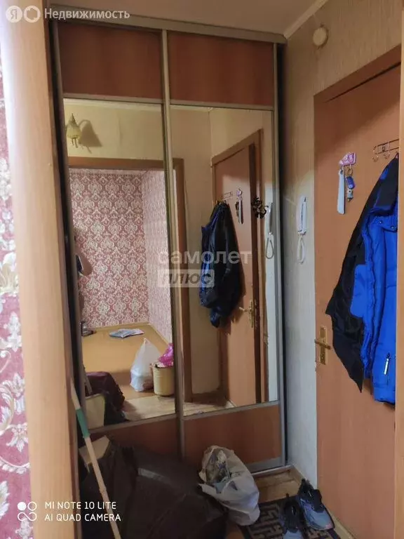 1-комнатная квартира: Златоуст, проспект 30-летия Победы, 10 (31.7 м) - Фото 1