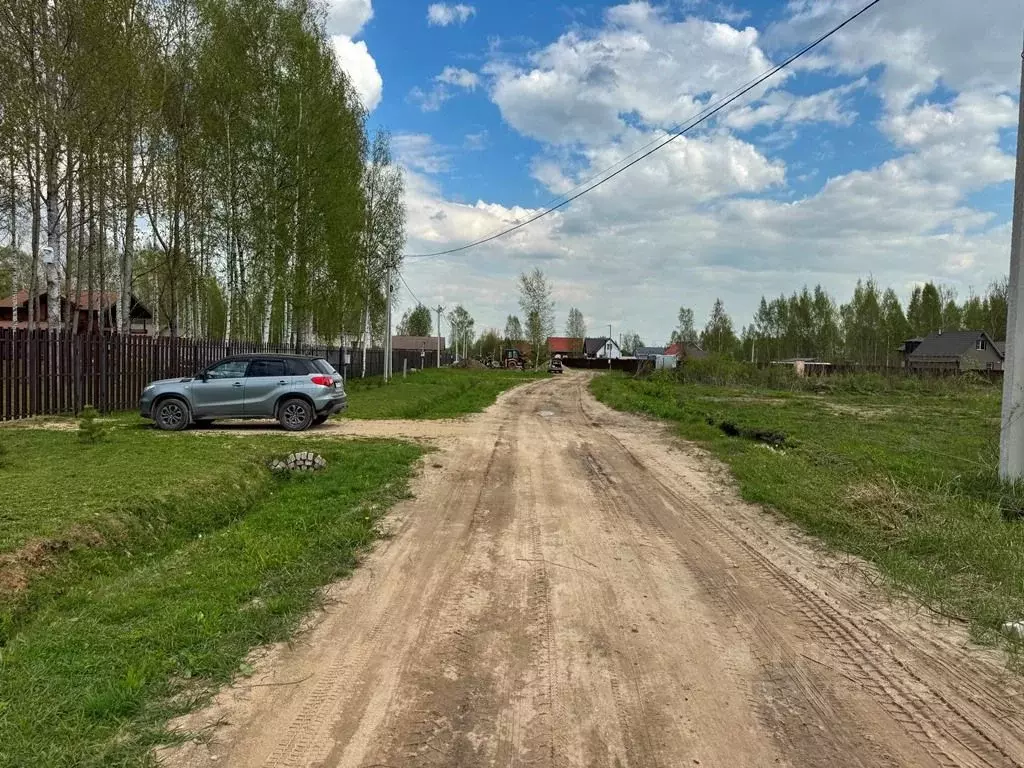 Участок в Тверская область, Кимрский муниципальный округ, д. Скулино  ... - Фото 0