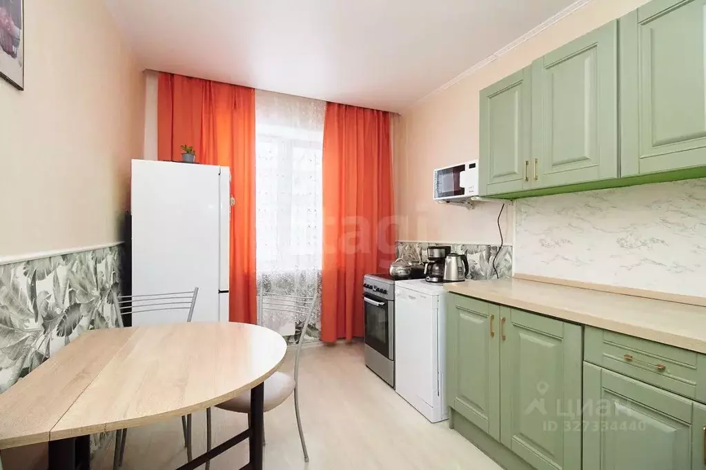 3-к кв. Тюменская область, Тюмень Восточный мкр, ул. Моторостроителей, ... - Фото 1