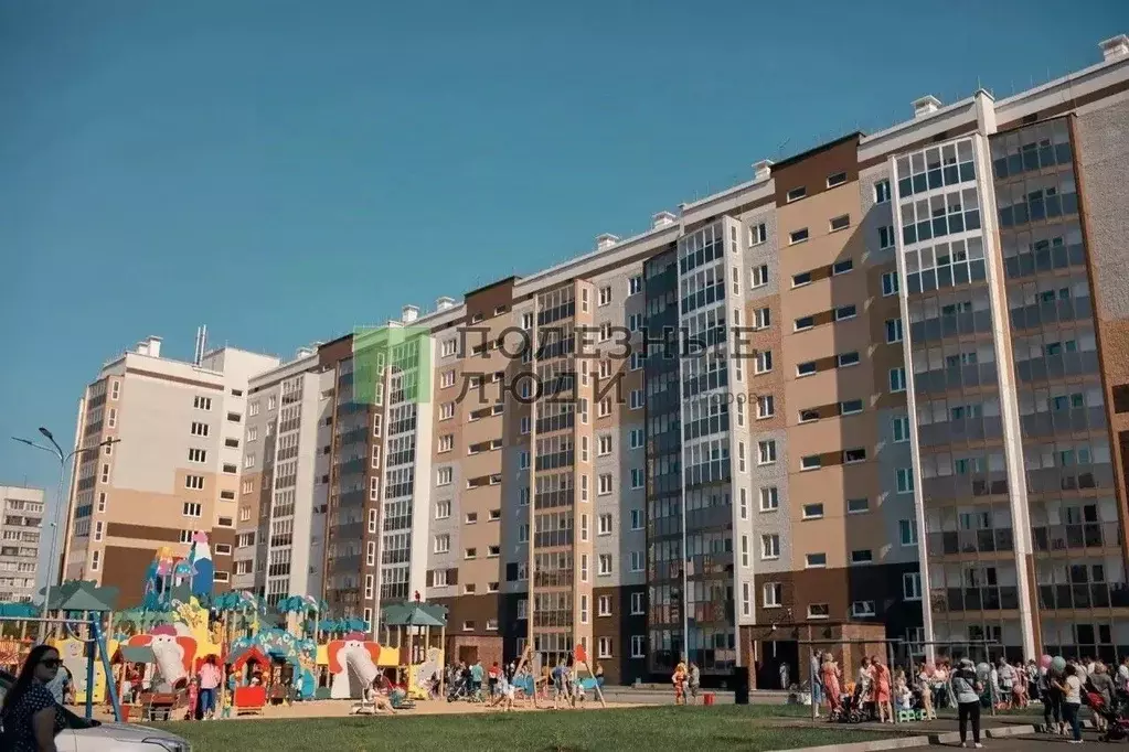 3-к кв. Курганская область, Курган Заозерный жилрайон, 4-й мкр, 12А ... - Фото 1