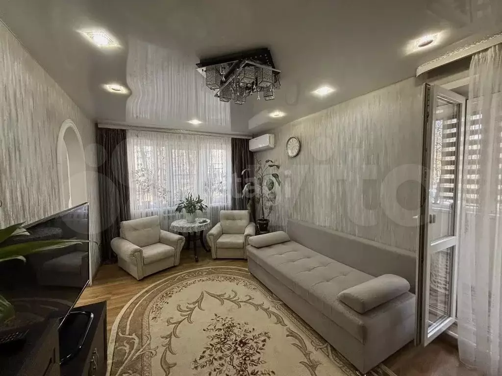 3-к. квартира, 62 м, 1/5 эт. - Фото 1