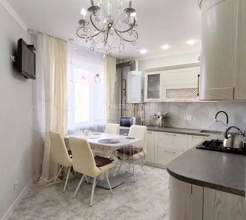 3-к. квартира, 93 м, 4/5 эт. - Фото 0