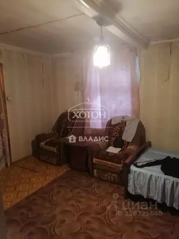 Дом в Калмыкия, Малодербетовский район, пос. Ики-Манлан ул. Китидова ... - Фото 1