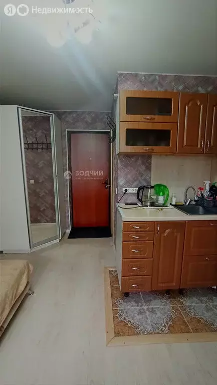 1к в 5-комнатной квартире (12.6 м) - Фото 0