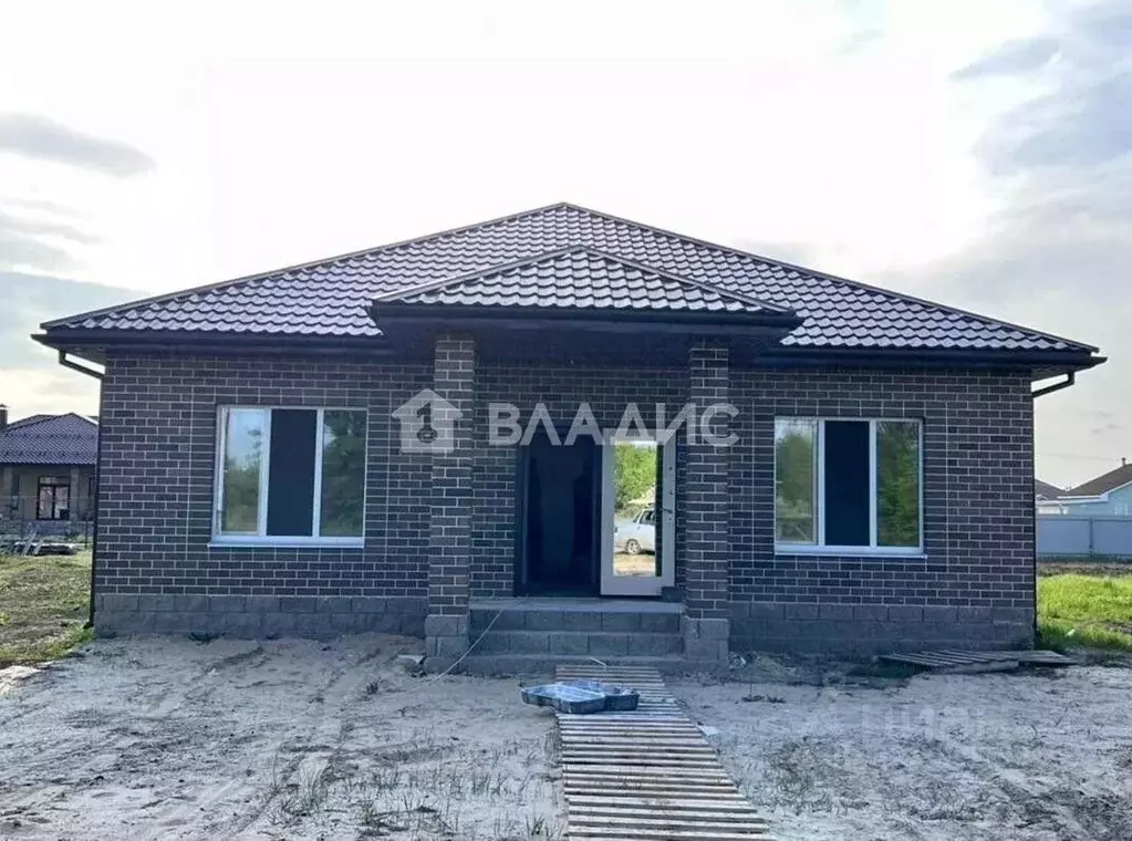 Дом в Белгородская область, Белгородский район, с. Стрелецкое 2 (125 ... - Фото 1