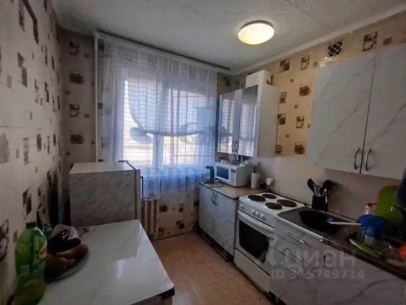 1-к кв. Кемеровская область, Новокузнецк ул. Тореза, 61 (29.9 м) - Фото 0